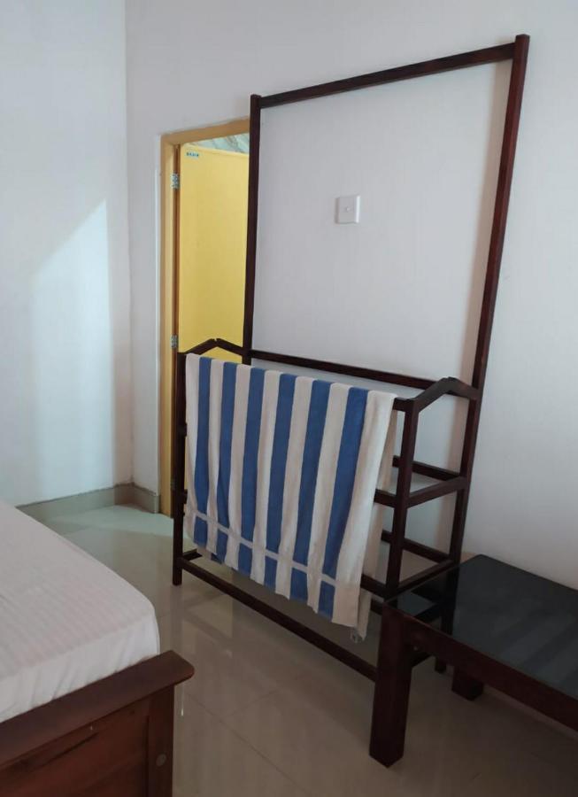 River Side Holiday Inn Weligama Bagian luar foto